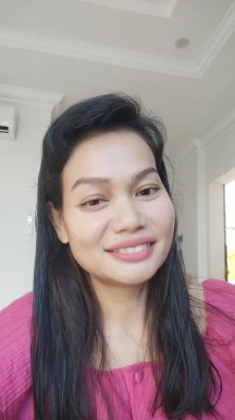 <span>Chiva Chan, 37</span>&nbsp;<span style='width: 25px; height: 16px; float: right; background-image: url(/bitmaps/flags_small/KH.PNG)'>&nbsp;</span><br><span>Sihanoukvil, Cambogia</span>&nbsp;<input type='button' class='joinbtn' style='float: right' value='JOIN NOW' />