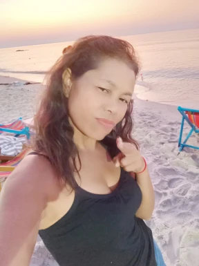 <span>Chamchuri, 52</span>&nbsp;<span style='width: 25px; height: 16px; float: right; background-image: url(/bitmaps/flags_small/TH.PNG)'>&nbsp;</span><br><span>Ratchaburi, Tailandia</span>&nbsp;<input type='button' class='joinbtn' style='float: right' value='JOIN NOW' />