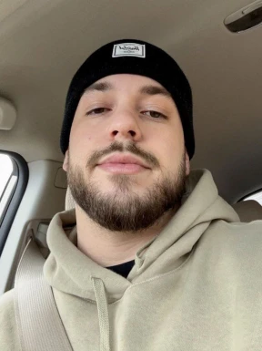 American men looking for love