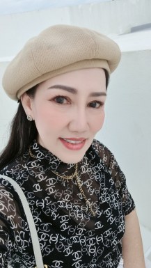 <span>Patty, 52</span> <span style='width: 25px; height: 16px; float: right; background-image: url(/bitmaps/flags_small/TH.PNG)'> </span><br><span>Singburi, Thailand</span> <input type='button' class='joinbtn' style='float: right' value='JOIN NOW' />