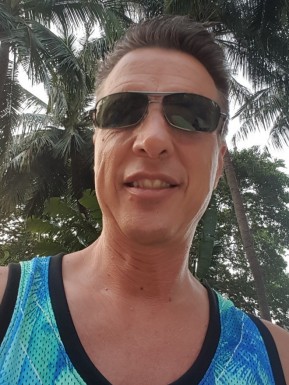 Foreign men for dating