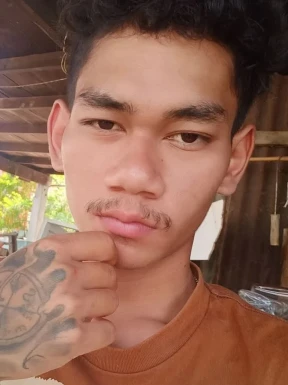 Foreign men for dating