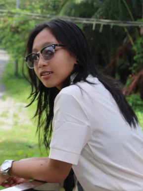 Thai girl for dating