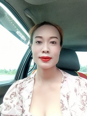 <span>บาง, 29</span> <span style='width: 25px; height: 16px; float: right; background-image: url(/bitmaps/flags_small/LA.PNG)'> </span><br><span>Check, 老挝</span> <input type='button' class='joinbtn' style='float: right' value='JOIN NOW' />