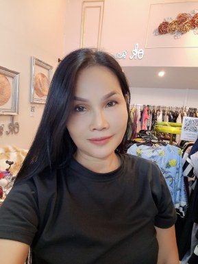 <span>Karantarat, 55</span> <span style='width: 25px; height: 16px; float: right; background-image: url(/bitmaps/flags_small/TH.PNG)'> </span><br><span>Bang Bo, Thailand</span> <input type='button' class='joinbtn' style='float: right' value='JOIN NOW' />