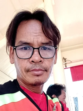 Foreign men for dating