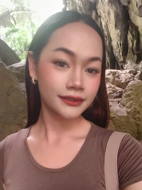Thai girl for dating
