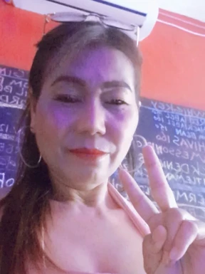Thai girl for dating