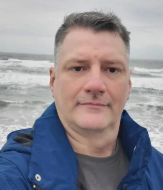 American men looking for love