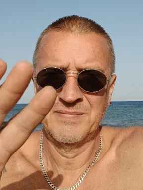 Foreign men for dating