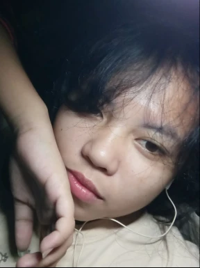 Thai girl for dating