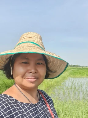 <span>Wanna, 54</span>&nbsp;<span style='width: 25px; height: 16px; float: right; background-image: url(/bitmaps/flags_small/TH.PNG)'>&nbsp;</span><br><span>Nakhon Ratc, Thailand</span>&nbsp;<input type='button' class='joinbtn' style='float: right' value='JOIN NOW' />