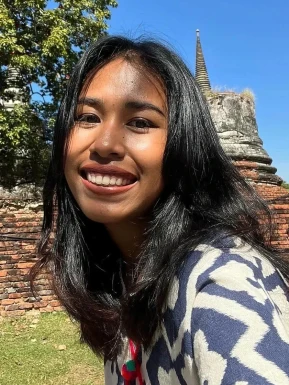 Thai girl for dating