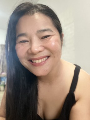 <span>พนิตพิชา, 42</span> <span style='width: 25px; height: 16px; float: right; background-image: url(/bitmaps/flags_small/TH.PNG)'> </span><br><span>Chiang Saen, Thailand</span> <input type='button' class='joinbtn' style='float: right' value='JOIN NOW' />