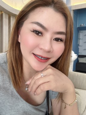 <span>Thantita, 45</span> <span style='width: 25px; height: 16px; float: right; background-image: url(/bitmaps/flags_small/TH.PNG)'> </span><br><span>Bangkok, Thailand</span> <input type='button' class='joinbtn' style='float: right' value='JOIN NOW' />