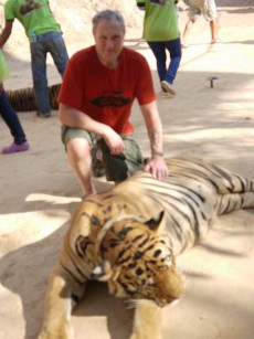 English men looking for love