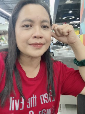 <span>Runsita, 52</span>&nbsp;<span style='width: 25px; height: 16px; float: right; background-image: url(/bitmaps/flags_small/TH.PNG)'>&nbsp;</span><br><span>Bangkok, Thailand</span>&nbsp;<input type='button' class='joinbtn' style='float: right' value='JOIN NOW' />