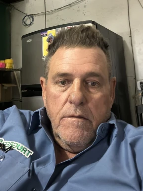 American men looking for love