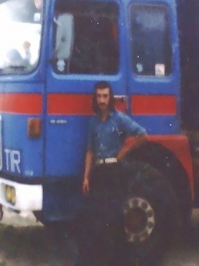 English men looking for love